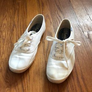 Women’s White Keds 7.5